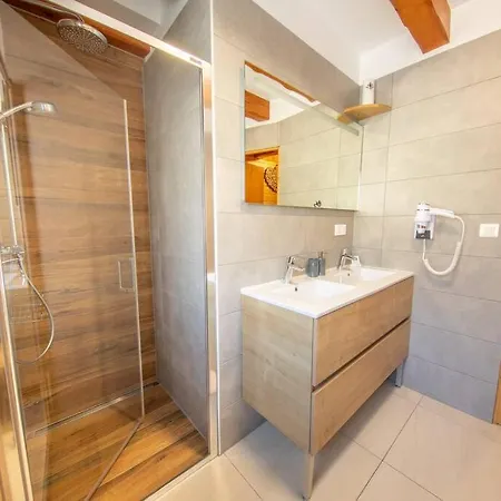 Les Marmottes, 10 A 20p Avec Bb-foot, Billard, Bar Chalet *