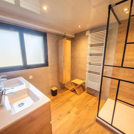 Les Marmottes, 10 A 20p Avec Bb-foot, Billard, Bar